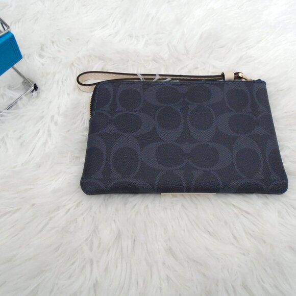 Coach Denim Corner Zip Wristlet Women Ladies - Picture 3 of 9
